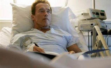 Gjendje stabile e Arnold Schwarzeneggerit pas operimit në zemër, fjalët e para të aktorit: U ktheva