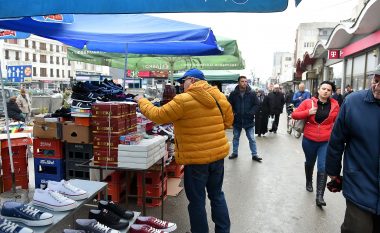 Bashkia e Shkupit do të largojë tezgat ilegale në Bit Pazar