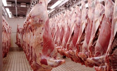 Klubi i Prodhuesve të Kosovës reagon lidhur me skandalin e importit të mishit nga Belgjika