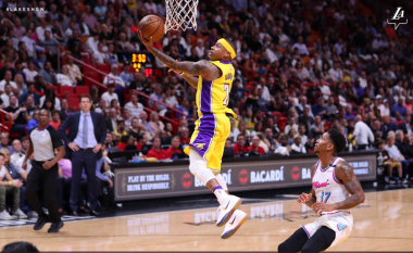 Lakers të pandalshëm, vije fitorja e katërt radhazi (Video)