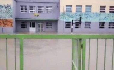 Uji futet në shkollë, policia evakuon nxënësit në Durrës