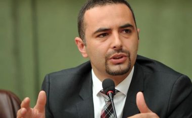 Valdrin Lluka: Zvogëlimi i rrogave në Telekomin e Kosovës – emergjencë për shpëtimin e tij