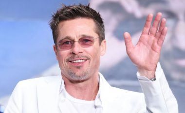 Brad Pitt po jeton momentet më të mira të jetës pas ndarjes nga Angelina Jolie