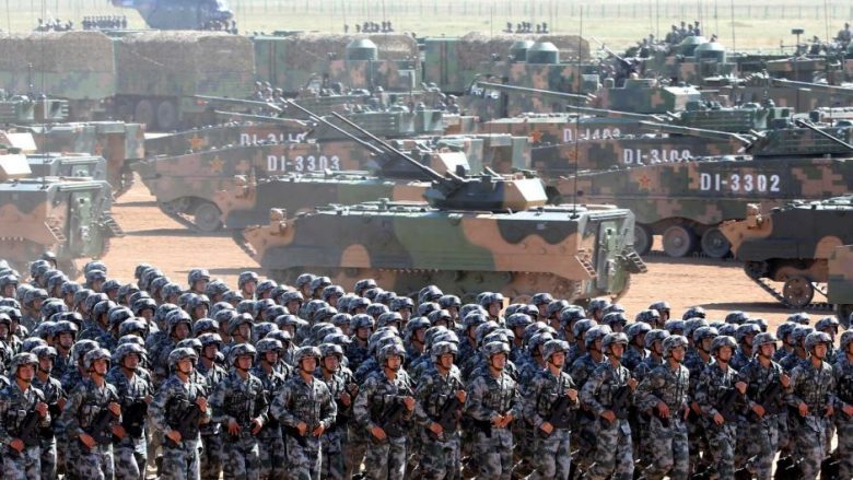 Gatishmëria për një luftë, armatoset Kina