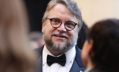 Guillermo Del Toro shpallet regjisori më i mirë