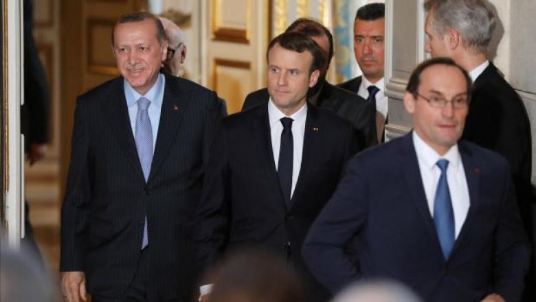 Bisedë telefonike Macron-Erdogan, në fokus Siria