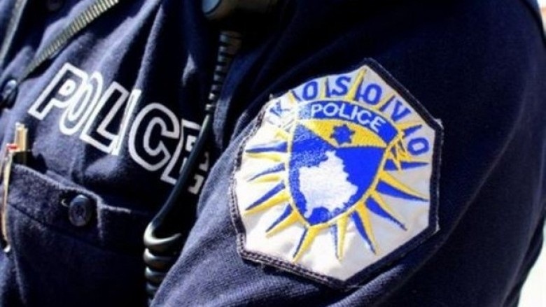 Sulmohet një zyrtar policor në Klinë