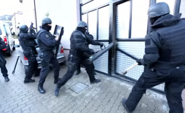 Në rajonin e Prizrenit arrestohen katër të dyshuar për krim transnacional (Video)
