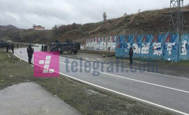 Njësitë Speciale pozicionohen në pikat strategjike në veri (Foto/Video)