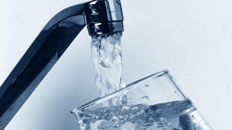 MSH: Furnizimi me ujë është stabilizuar, brenda standardeve për t’u pirë