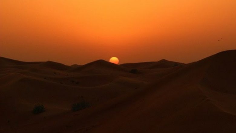 Pajisja që prodhon ujë nga ajri i shkretëtirës