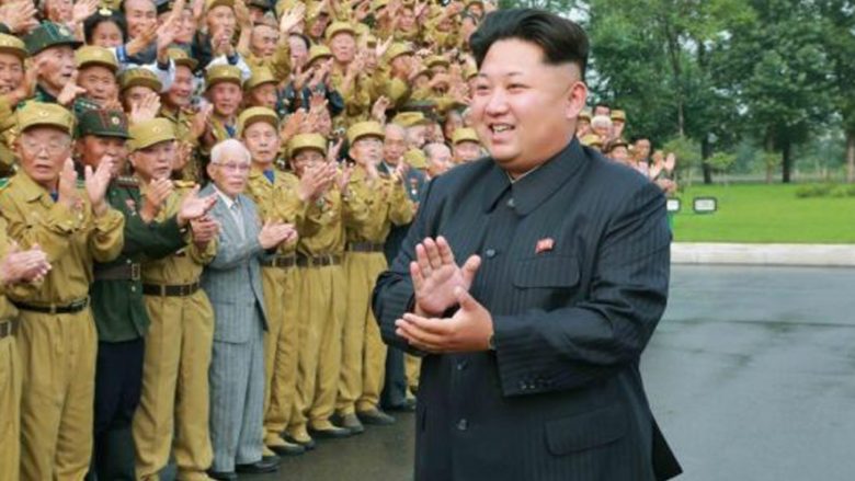 Kim Jong-un ndryshon orën