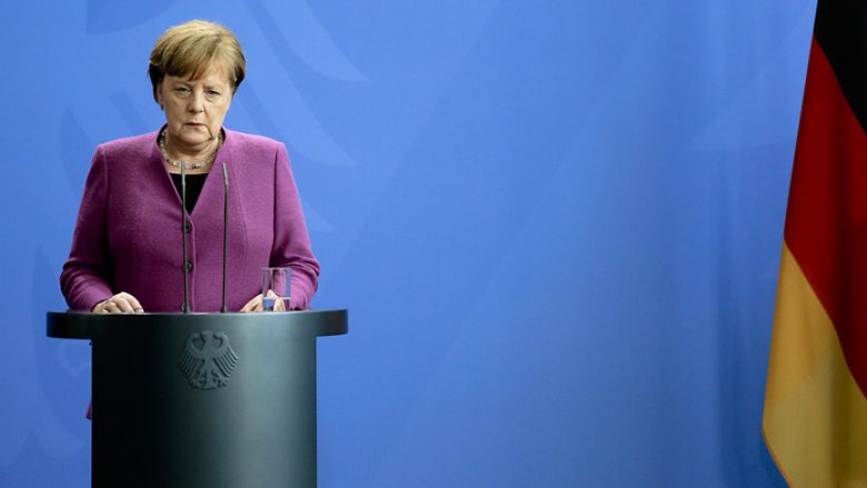 Merkel përjashton mundësinë e pjesëmarrjes gjermane në sulmin ushtarak mbi Sirinë
