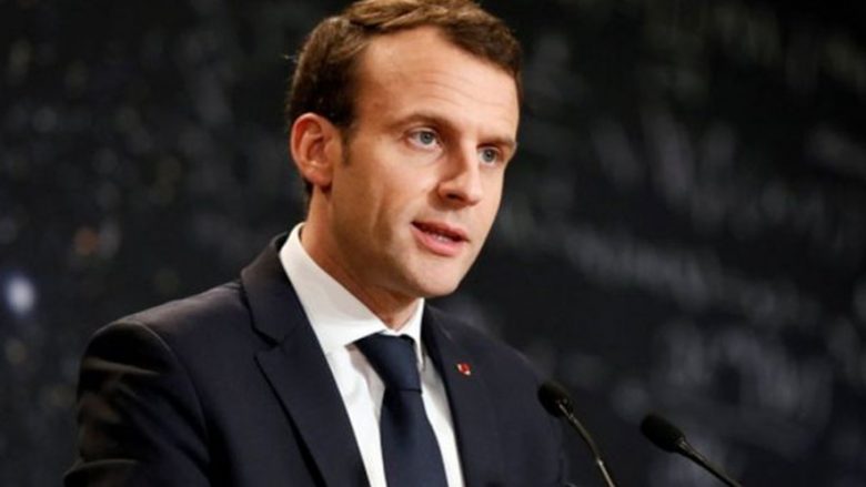 Macron: Binda Trumpin të qëndrojë në Siri