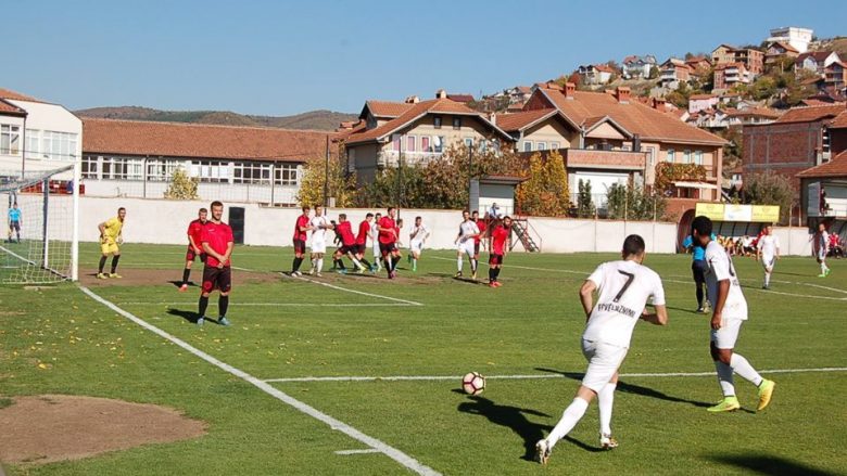 Flamurtari merr një pikë të artë te kampioni