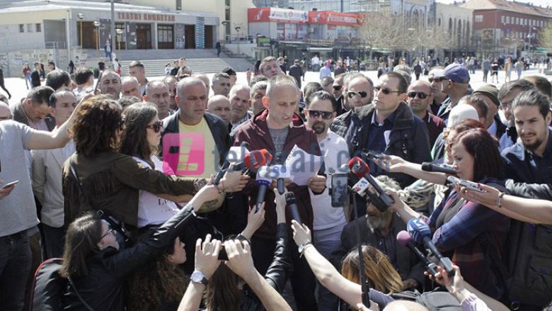 Ish-ushtarët e UÇK-së kërkojnë pastrimin e listave të veteranëve (Foto)