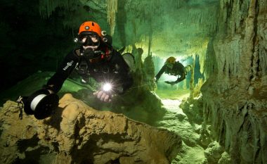 Arkeologët zbulojnë shpellat më të mëdha nënujore, ato janë 350 kilometra të gjata (Foto/Video)