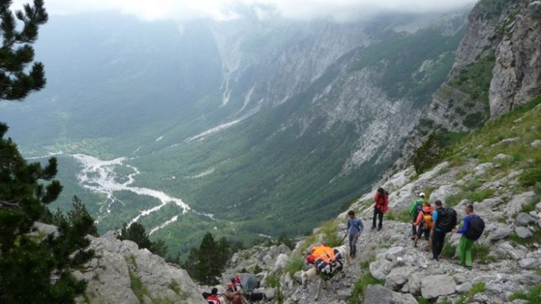 130 mijë vizitorë në Alpet e Shqipërisë gjatë gushtit