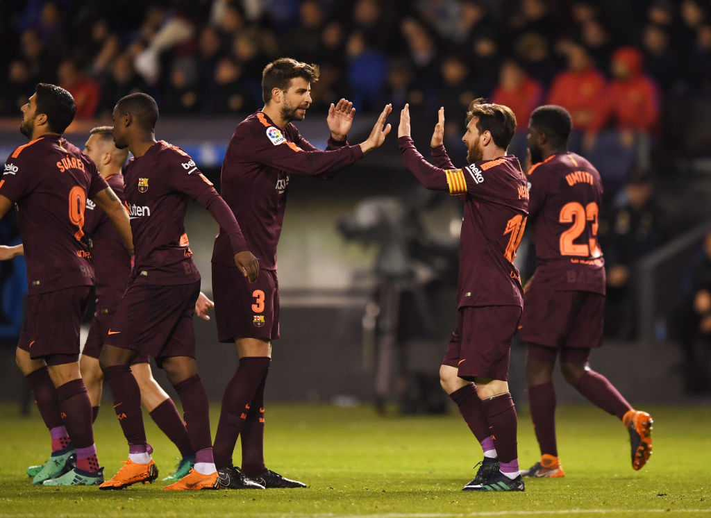 Barcelona shpallet kampion i La Ligas pas fitores dhe het-trikut të Messit ndaj La Corunas, festojnë titullin e 25-të në histori