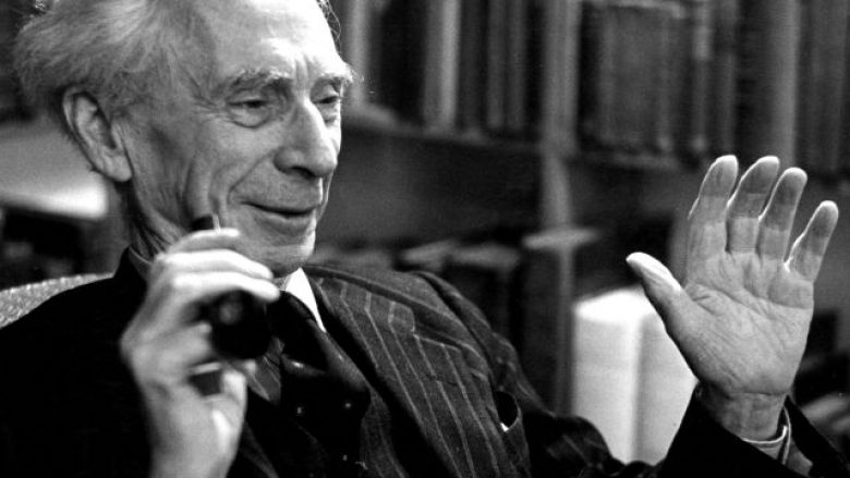 Thënie të Bertrand Russellit: Pushtimi i frikës është fillimi i mençurisë!
