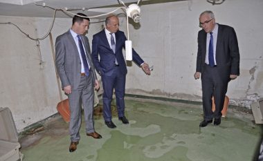 Ministri Gashi premton zgjidhjen e çështjes së ujërave të zeza në TKK dhe BKK