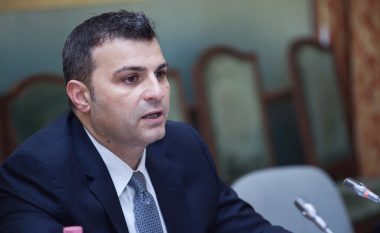 Guvernatori i Bankës së Shqipërisë flet për buxhetin: Rrezik i veçantë nga borxhi, energjia dhe pensionet