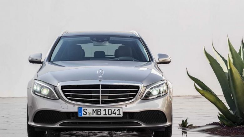 Mercedes mbron makinat me naftë, kërkon zgjidhje për emetimin e dyoksidit të karbonit (Foto)