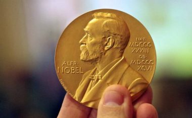 Nobel për Letërsi nuk do të këtë vit