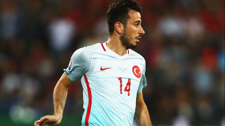 Agjenti i Ozyakup tregon emrat e klubeve që kanë shfaqur interesim për mesfushorin turk