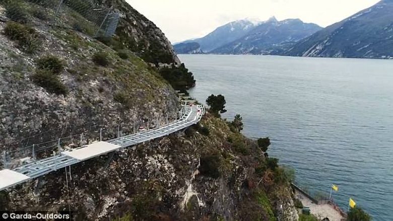 Po merr formë shtegu për çiklizëm i gjatë 140 kilometra, që shtrihet anash liqenit më të madh në Itali – projekti gjigant në vlerë të 100 milionë eurove (Video)