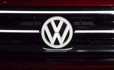 Volkswagen planifikon të ndryshojë logon