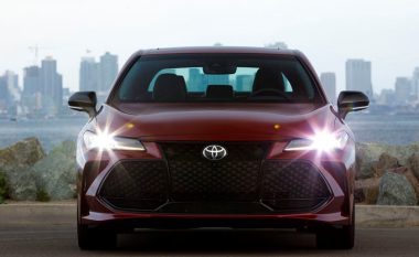 Toyota ka bërë të ditur çmimin që do ta ketë Avalon i ri (Foto)