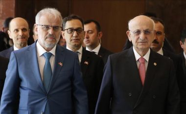 Xhaferi-Kahraman: Të vazhdojnë marrëdhëniet e mira mes Turqisë dhe Maqedonisë