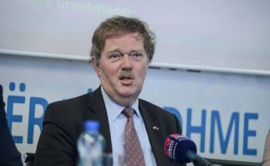 Ish-ambasadori Bosch: Formimi i AKS-së duhet të jetë në pajtim me ligjet e Kosovës