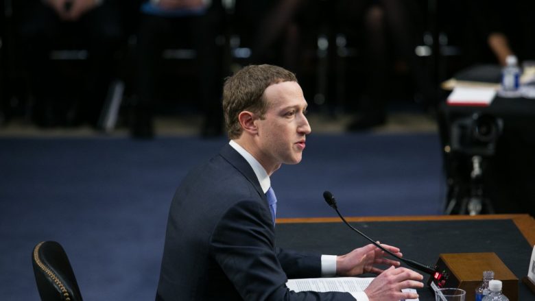 Parlamenti Evropian kërkon raportim nga Zuckerberg për skandalin e Facebook-ut