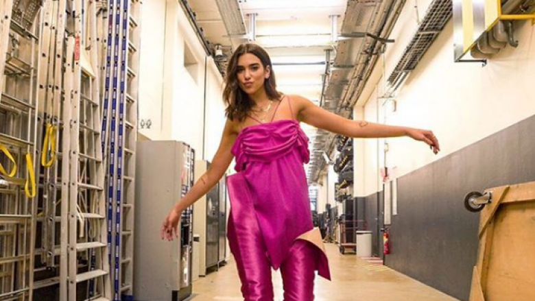 Dua Lipa arrin nëntë milionë ndjekës në Instagram