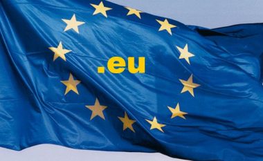 BE do të fshijë 300 mijë faqe me domainin EU që operojnë në Britani