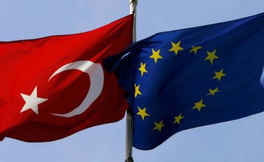 Komisioni Evropian e vlerëson sërish keq Turqinë