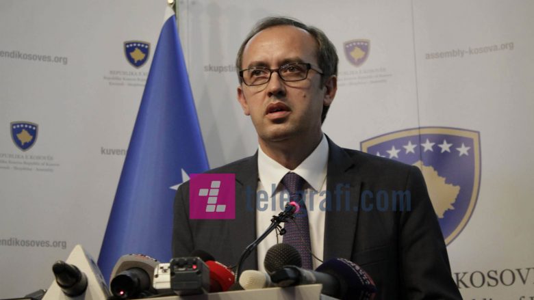 Hoti: Së pari të mbahen zgjedhjet në vend, pastaj të vazhdohet dialogu me Serbinë