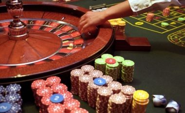 Dogana rrit numrin e zbulimeve të kundërvajtjeve për 47% në sektorin e lojërave të fatit