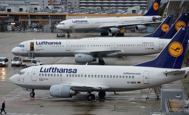 Lufthansa anulon 800 fluturime, preken 90 mijë udhëtarë