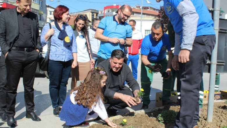 Me mbjelljen e luleve, Gjilani shënon Ditën e Tokës