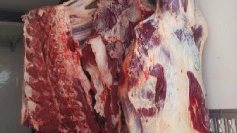 Konfiskohen 1,530 kilogramë mish në Pejë