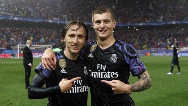 Kroos dhe Modric shqyrtojnë largimin nga Reali gjatë verës