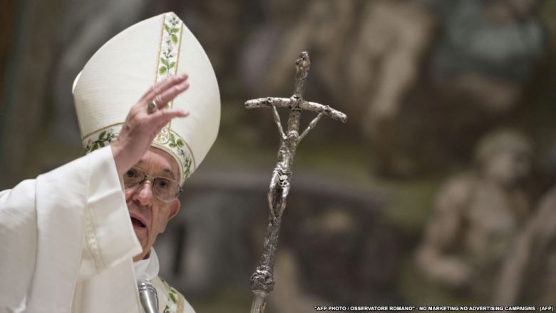 Papa Françesku e fillon vizitën në Bullgari dhe Maqedoninë e Veriut