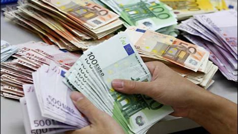 Pastrimi i parave në Shqipëri – ekspertët e konsiderojnë shqetësim për depërtimin në ekonomi