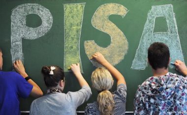 Mbi 3 mijë nxënës i nënshtrohen testit PISA – MASHT, presim rezultate të mira ( Video)
