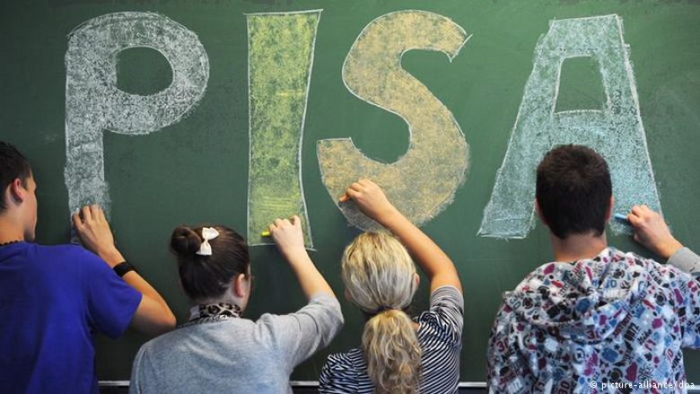 Mbi 3 mijë nxënës i nënshtrohen testit PISA – MASHT, presim rezultate të mira ( Video)