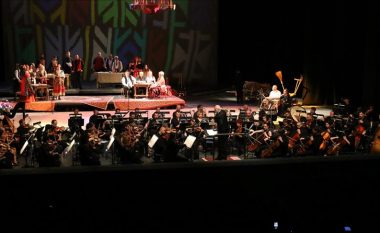 Shkup, gala koncert kushtuar Ditës ndërkombëtare të romëve
