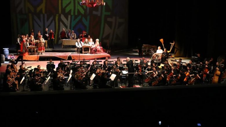 Shkup, gala koncert kushtuar Ditës ndërkombëtare të romëve